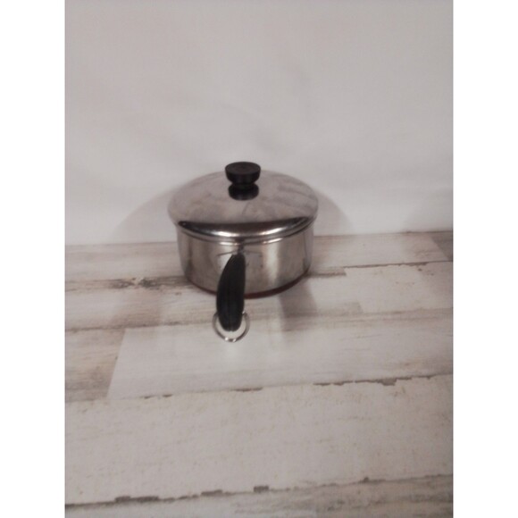 Revere Ware Medium  Copper Bottom Saucepan With Lid  Damage To Handle - Picture 13 of 16